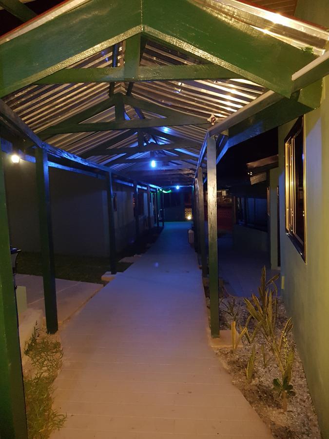 Mama Lee'S Lodge Yamoransa Εξωτερικό φωτογραφία