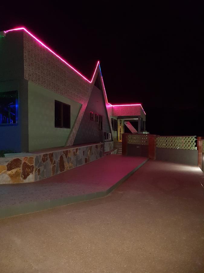 Mama Lee'S Lodge Yamoransa Εξωτερικό φωτογραφία