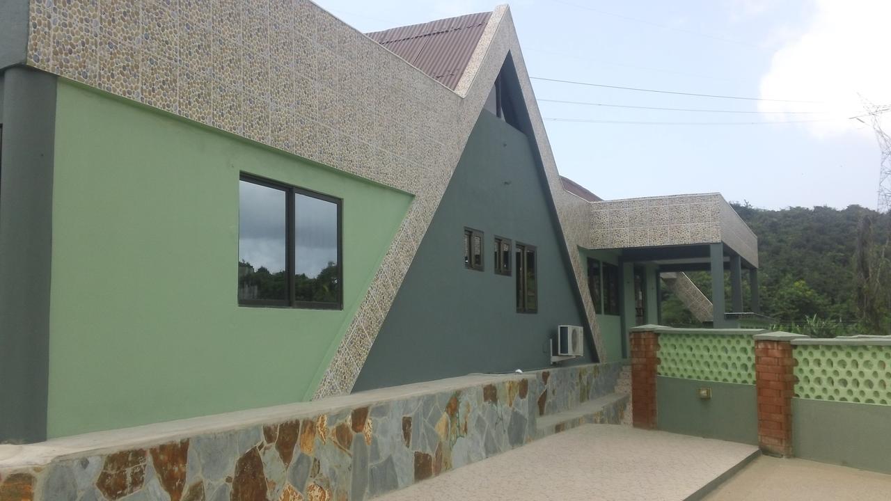 Mama Lee'S Lodge Yamoransa Εξωτερικό φωτογραφία