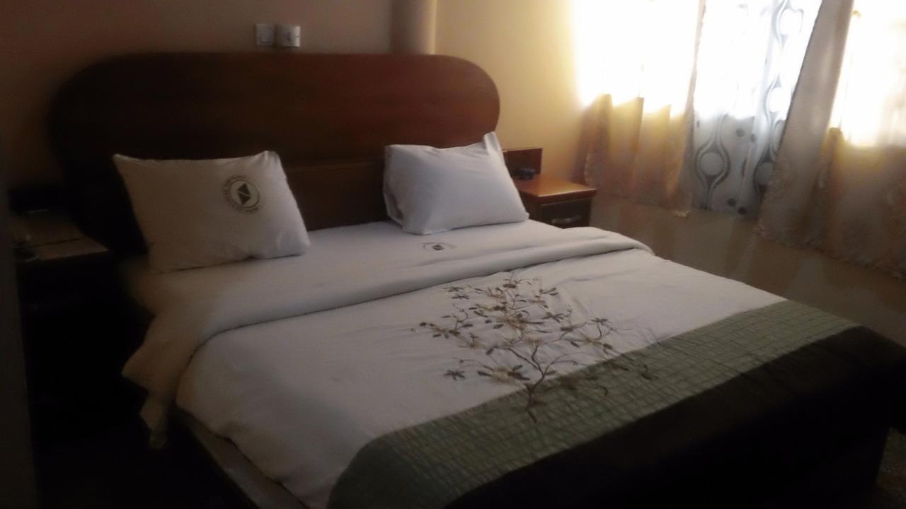Mama Lee'S Lodge Yamoransa Εξωτερικό φωτογραφία