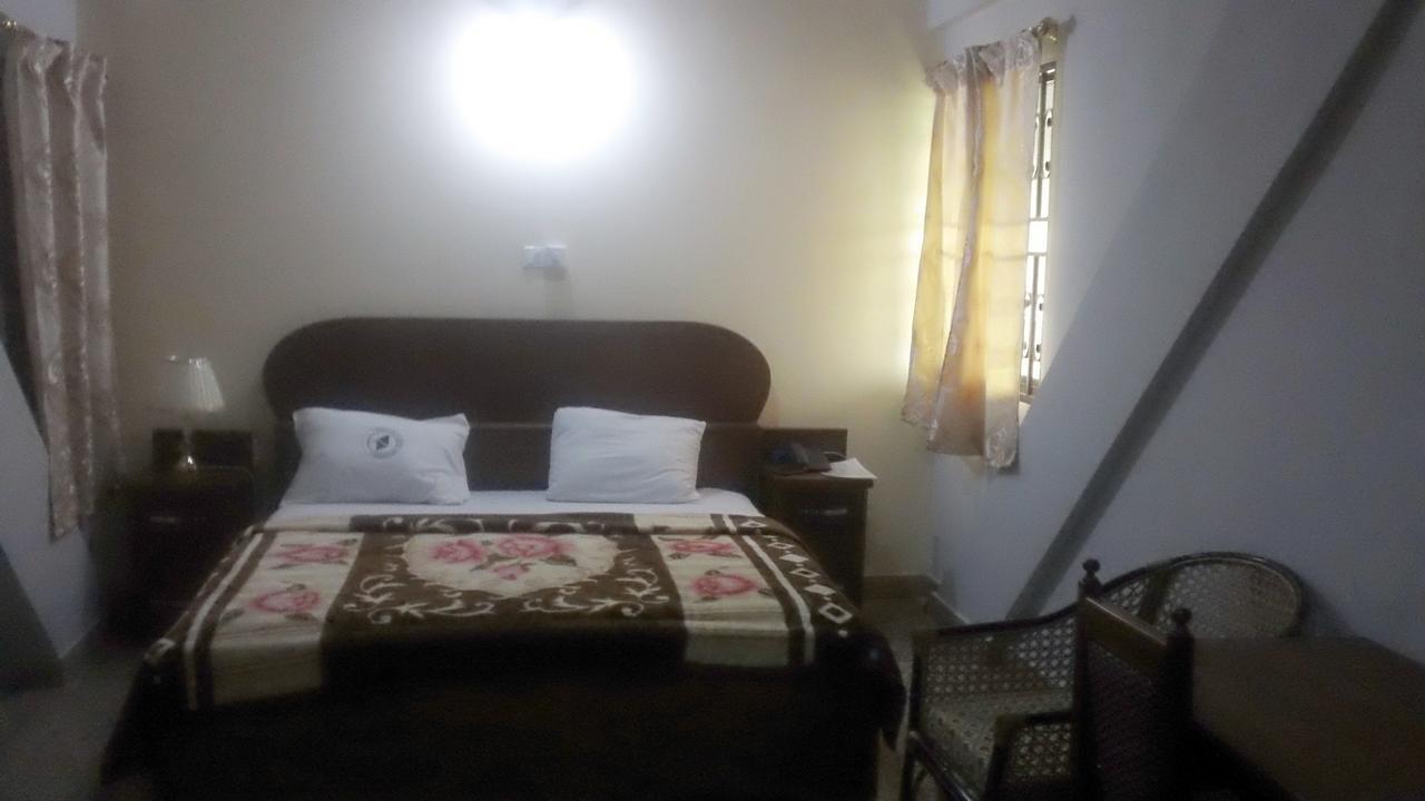 Mama Lee'S Lodge Yamoransa Εξωτερικό φωτογραφία