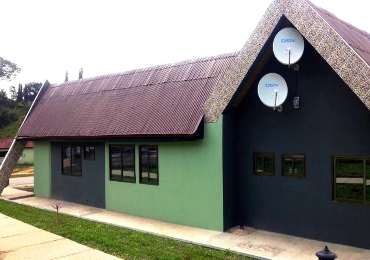 Mama Lee'S Lodge Yamoransa Εξωτερικό φωτογραφία