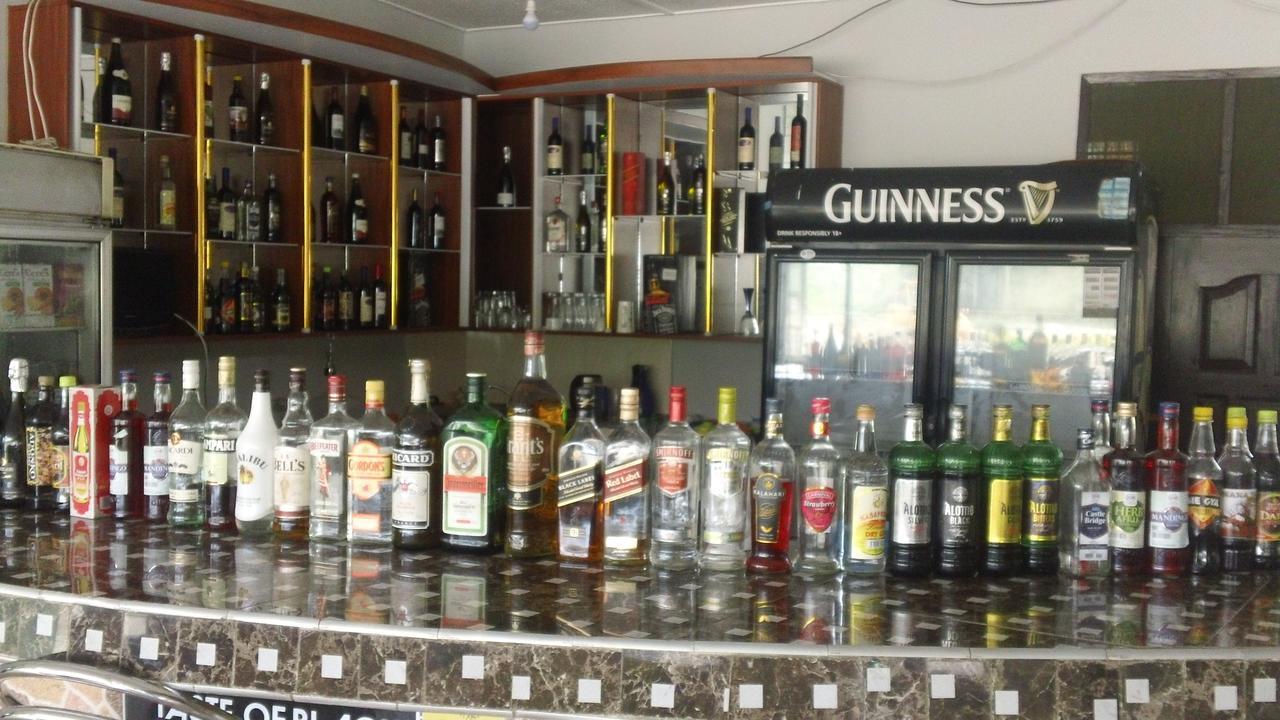 Mama Lee'S Lodge Yamoransa Εξωτερικό φωτογραφία