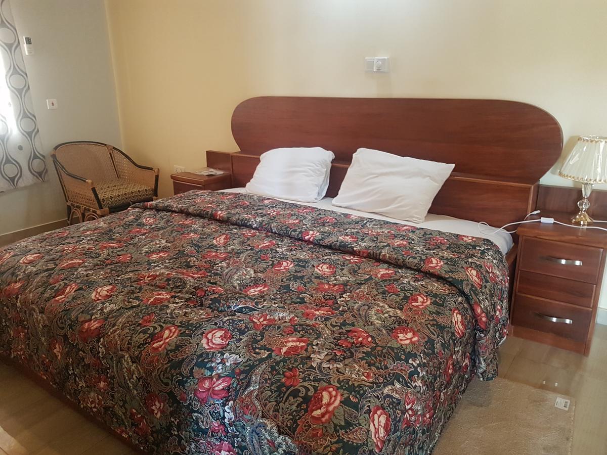 Mama Lee'S Lodge Yamoransa Εξωτερικό φωτογραφία